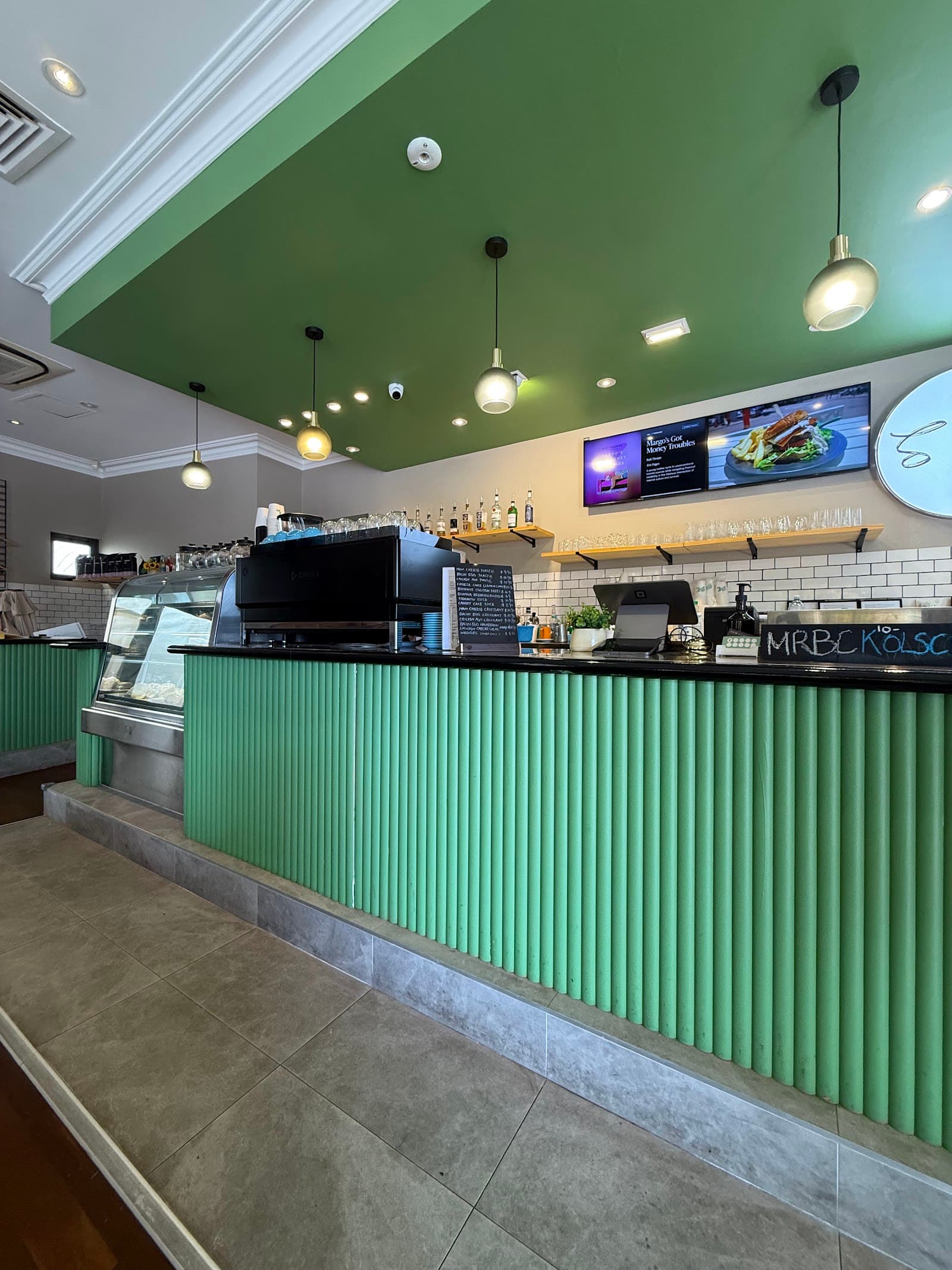 S 'n' L Bistro — Victoria Park, Perth