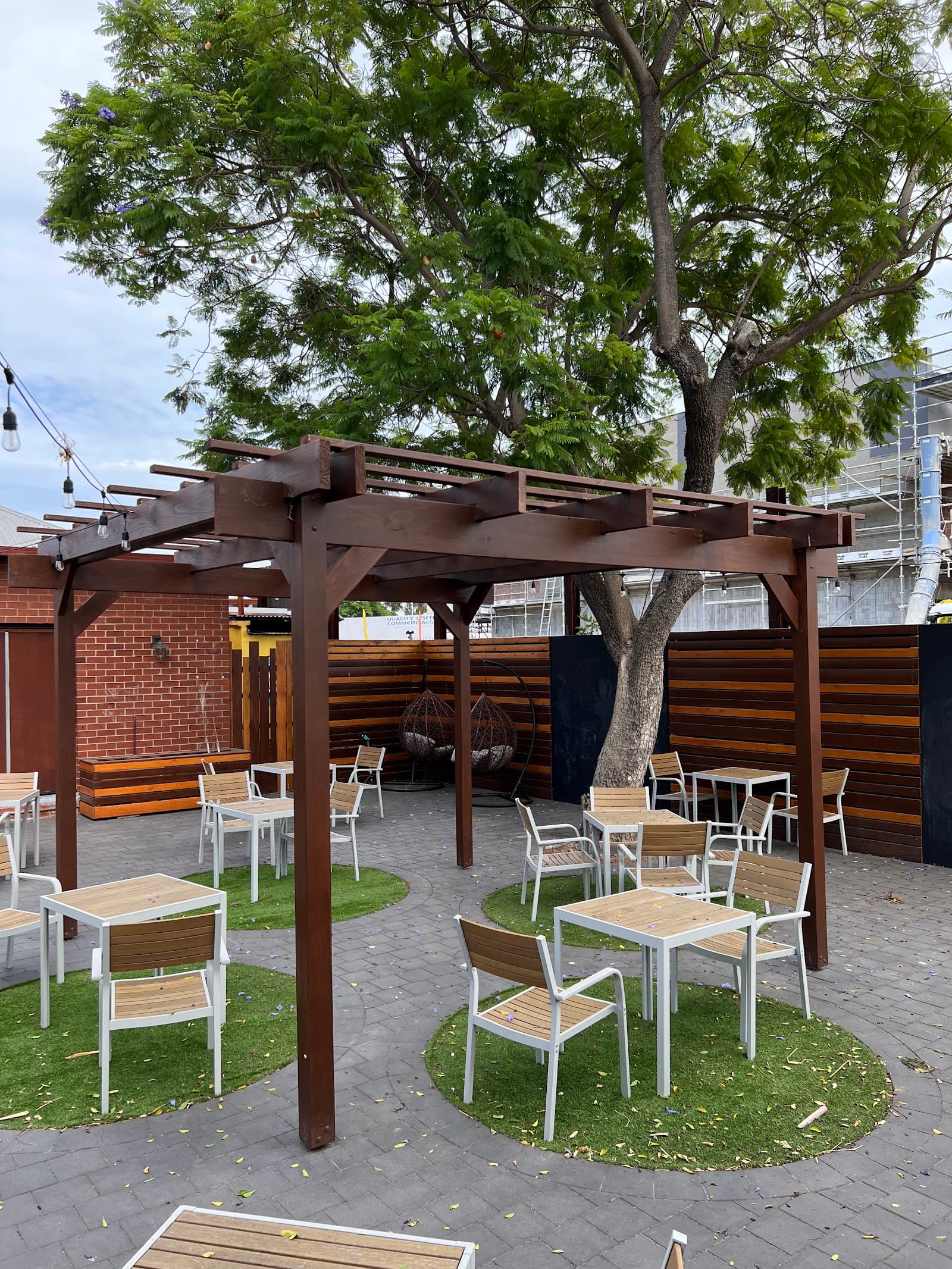 Sinamon — Victoria Park, Perth