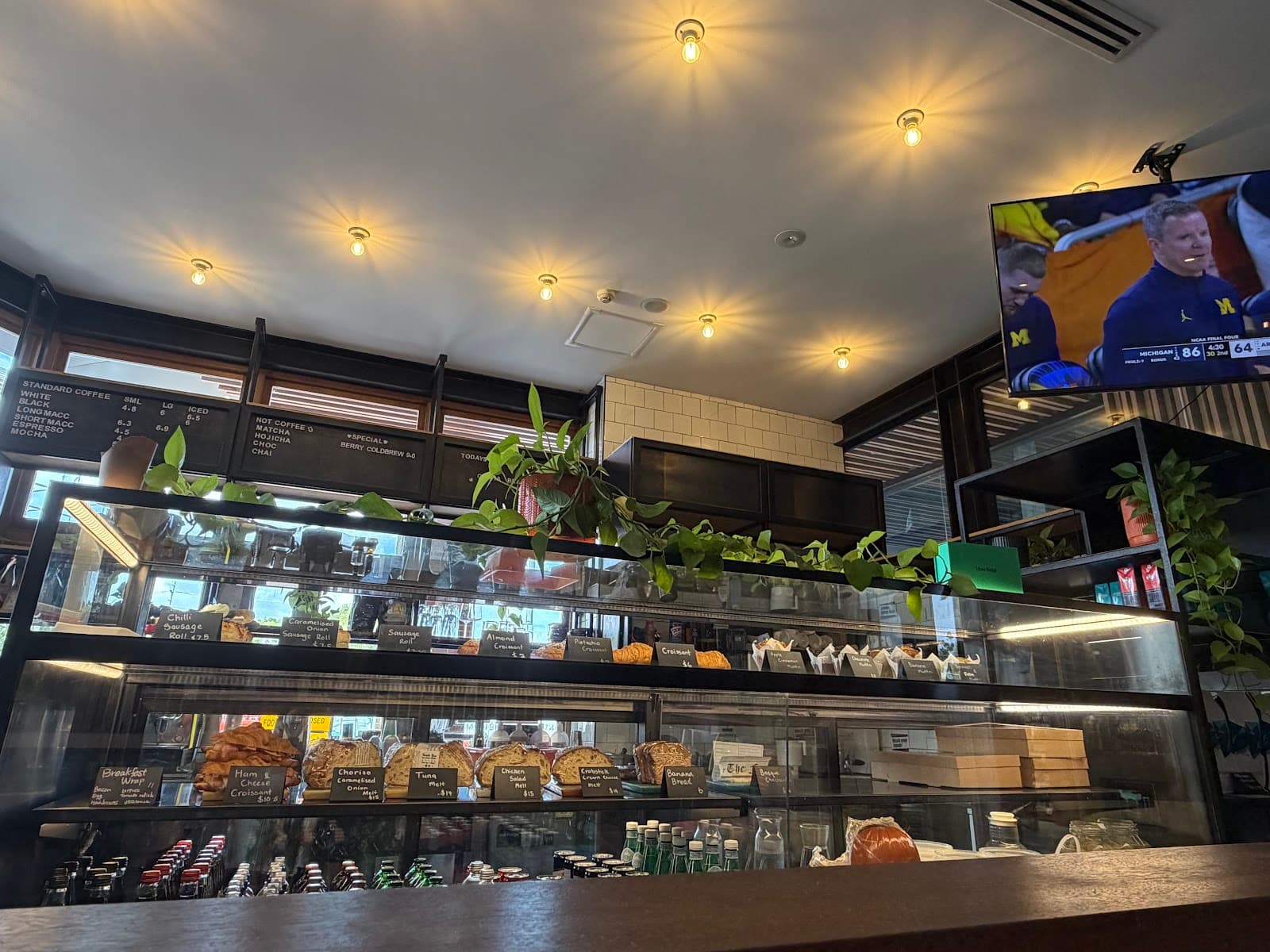 Eight Bites — Claremont, Perth