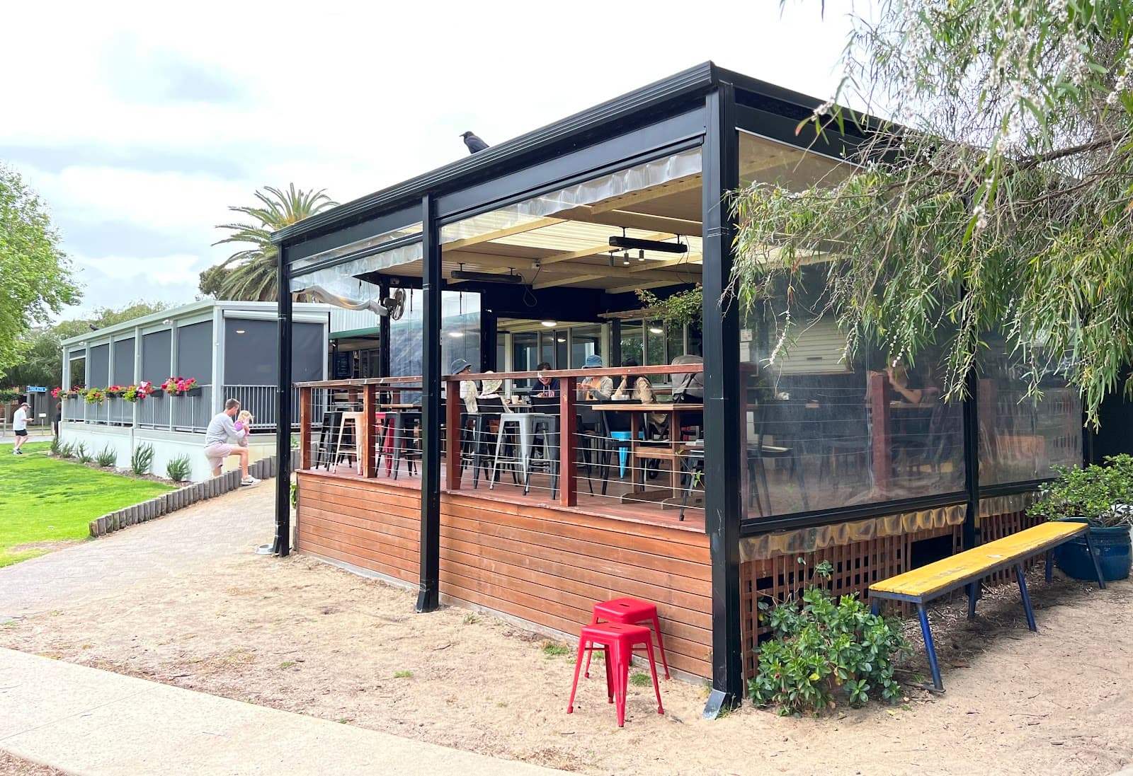 Lake Espresso — Claremont, Perth