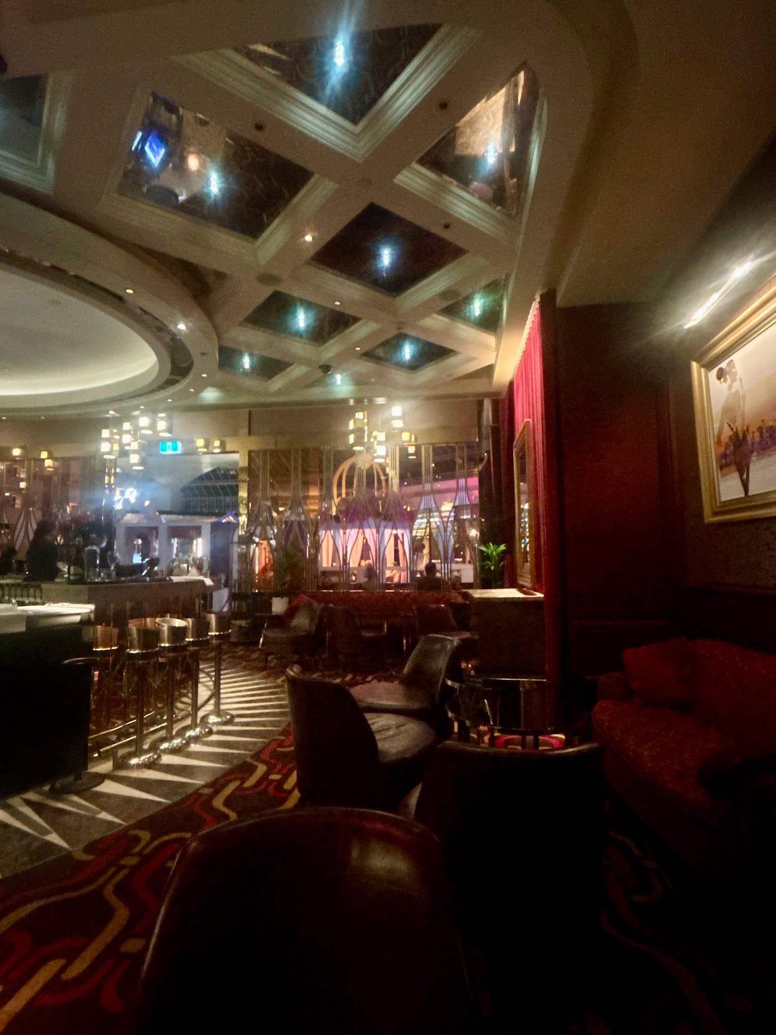 La Vie Champagne Lounge — Burswood, Perth