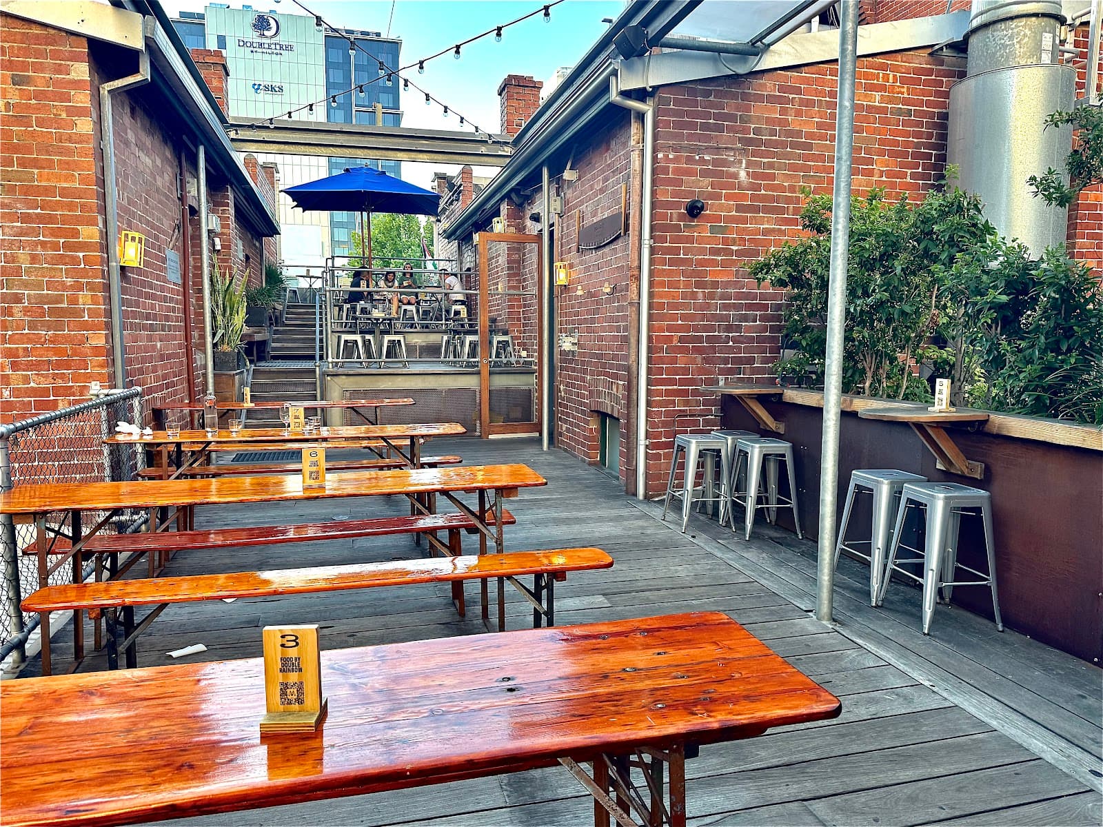 Mechanics Institute Bar — Northbridge, Perth