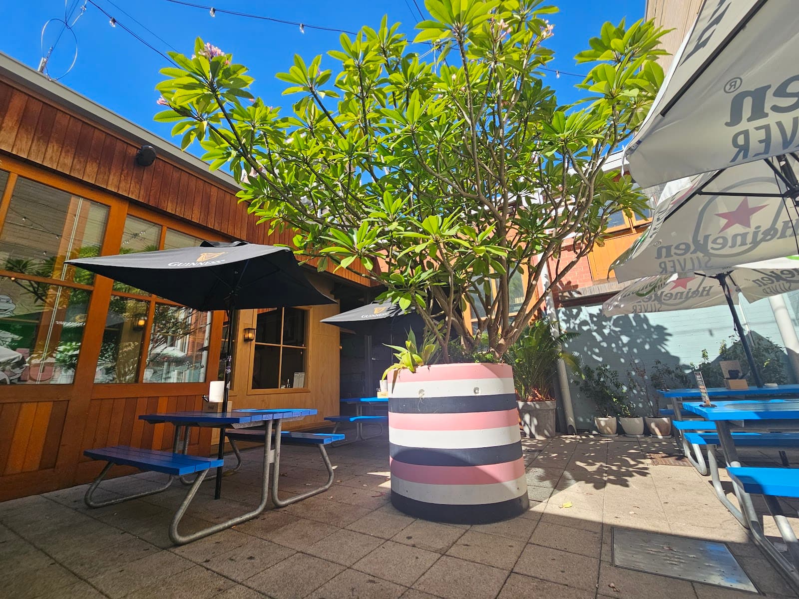 Shenanigans Sports Bar — Fremantle, Perth