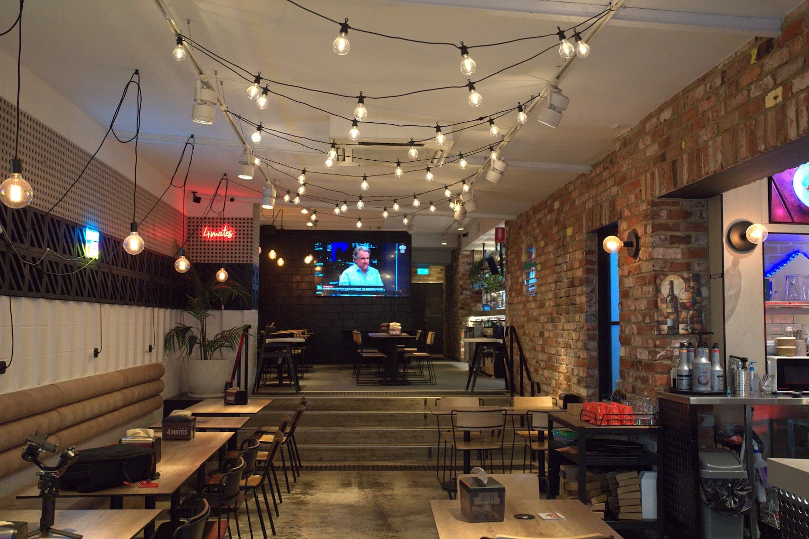 4 Mates Bar & Grill - Mt Lawley — Mount Lawley, Perth