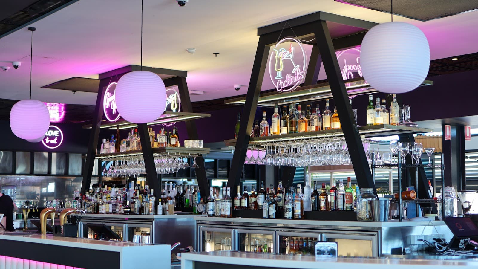 The Point Rooftop Bar & Restaurant — Victoria Park, Perth