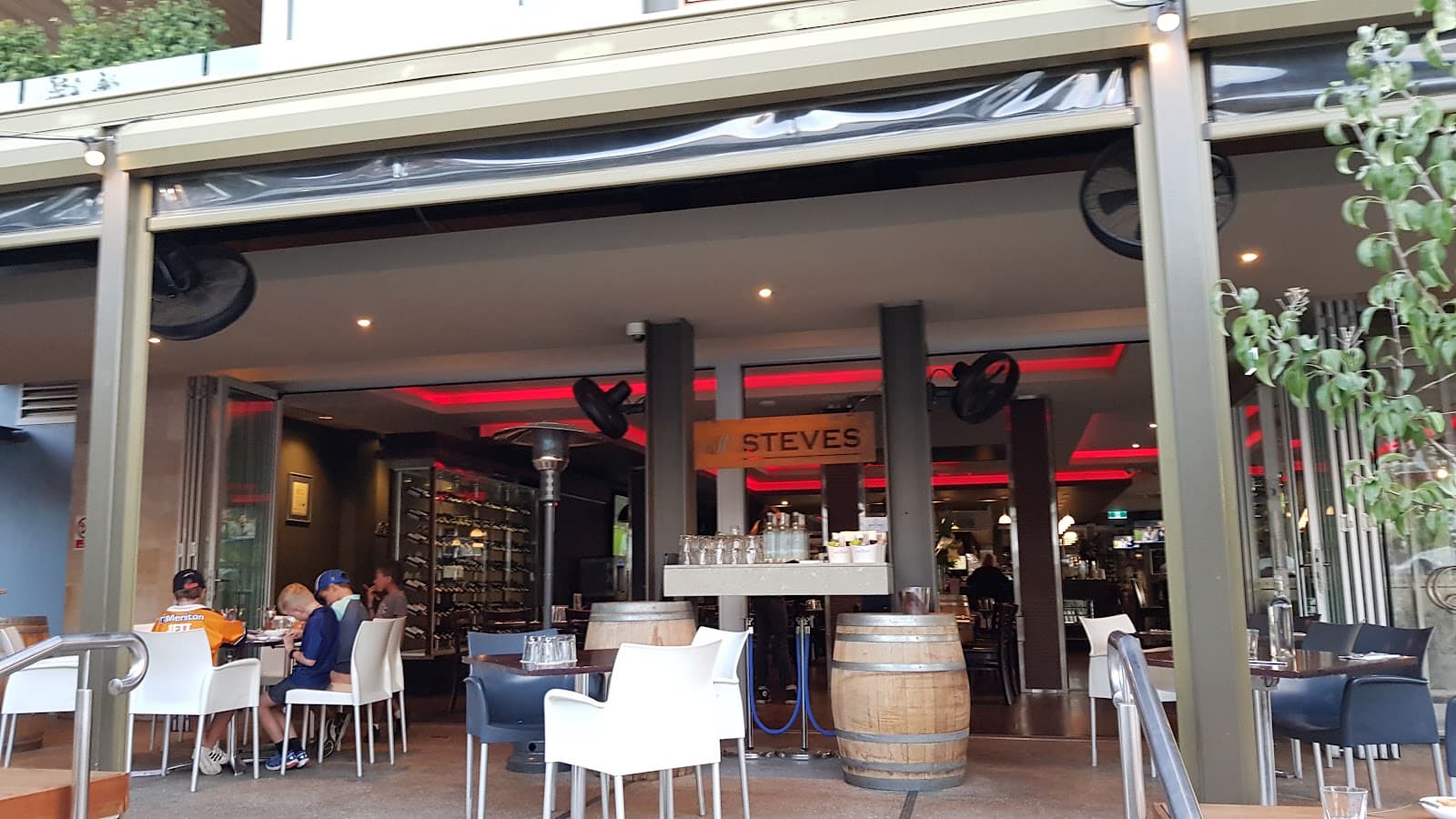 Steves — Claremont, Perth
