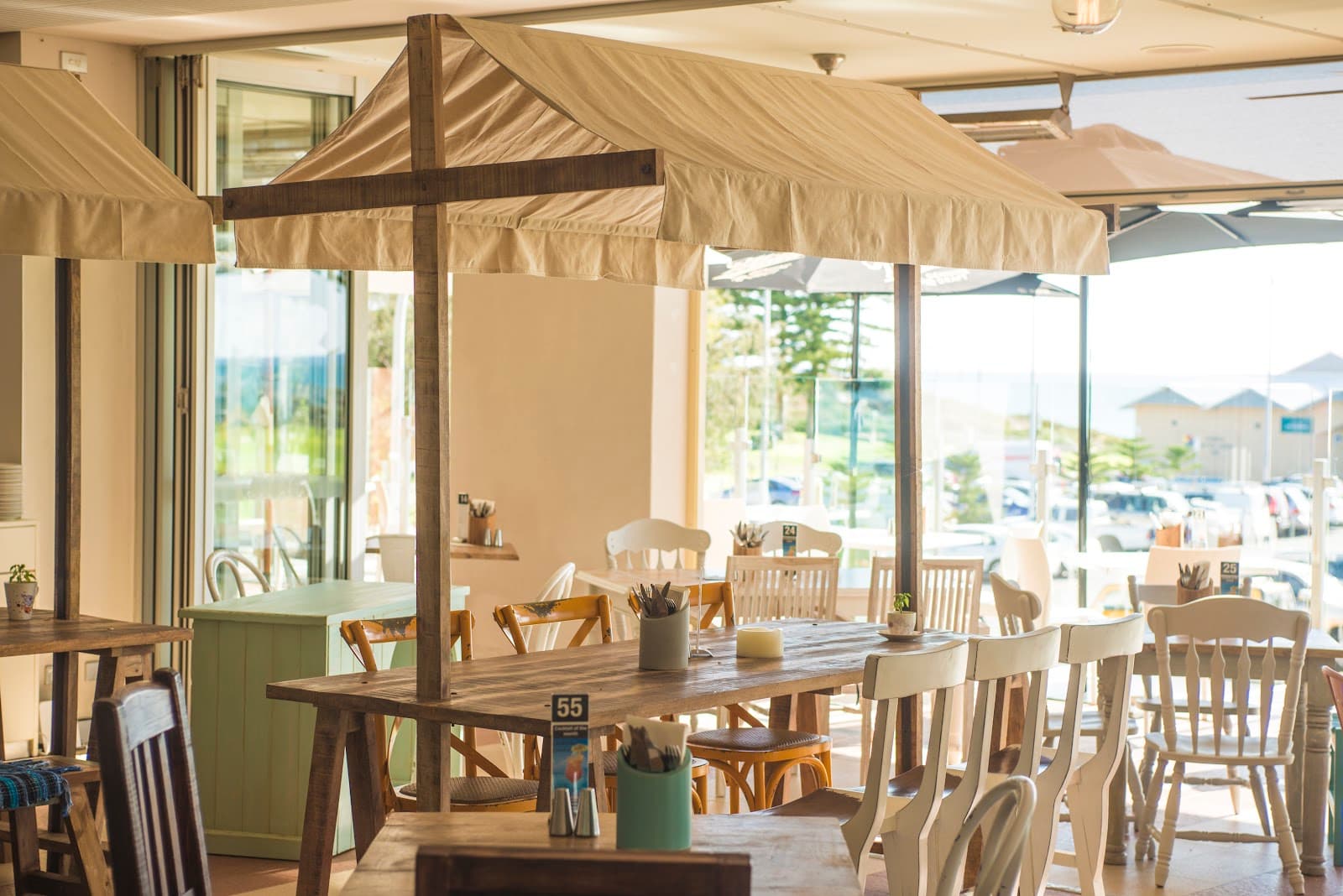 Mullaloo Beach Hotel — Joondalup, Perth