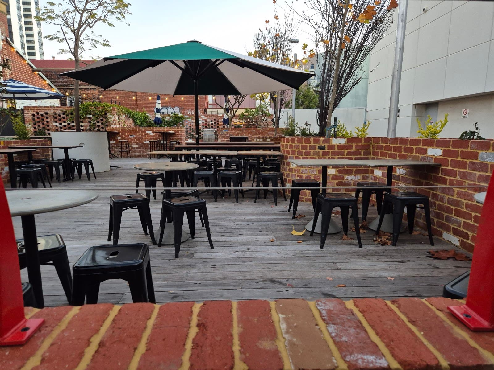 The Leadlight — Northbridge, Perth