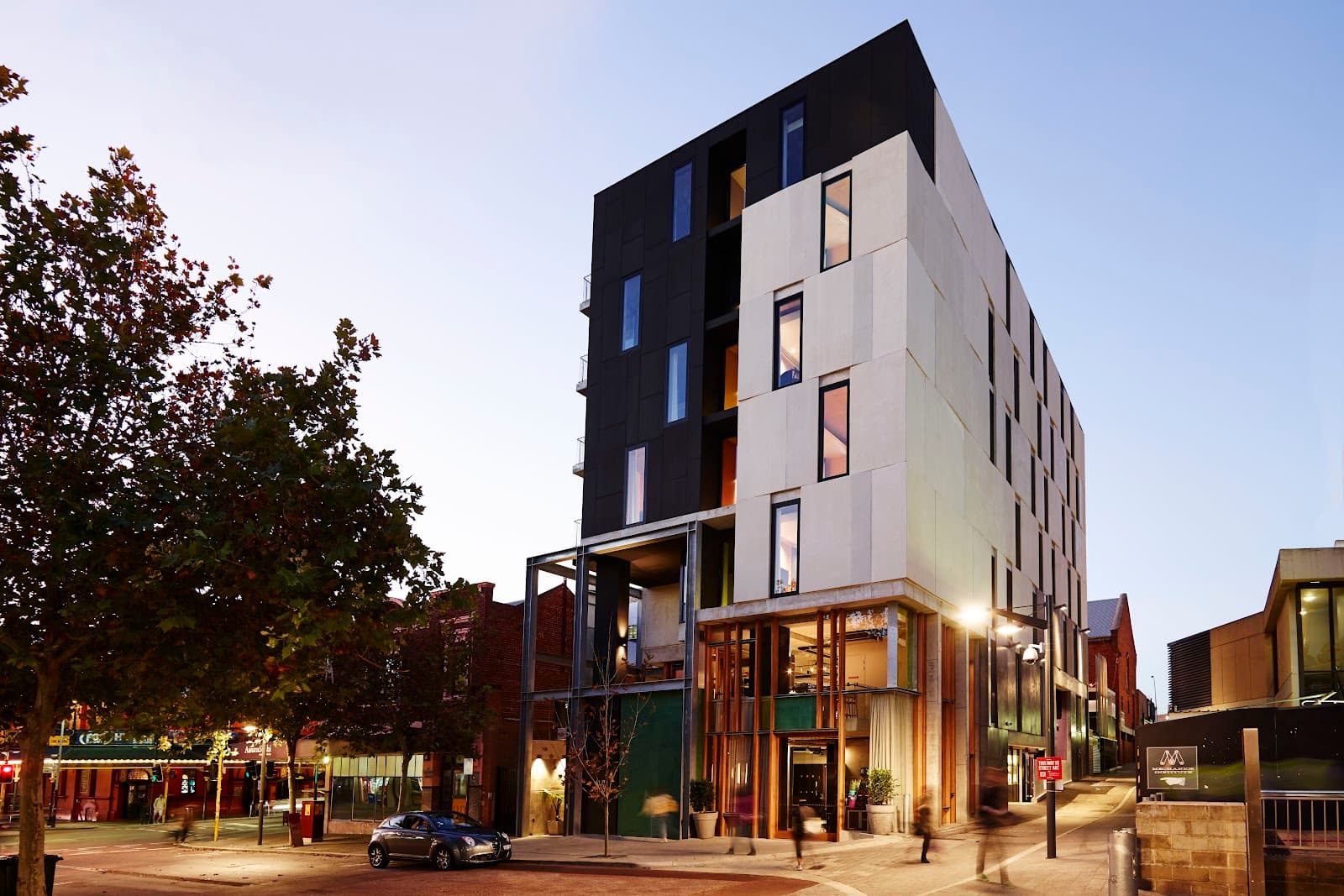 Alex Hotel — Northbridge, Perth
