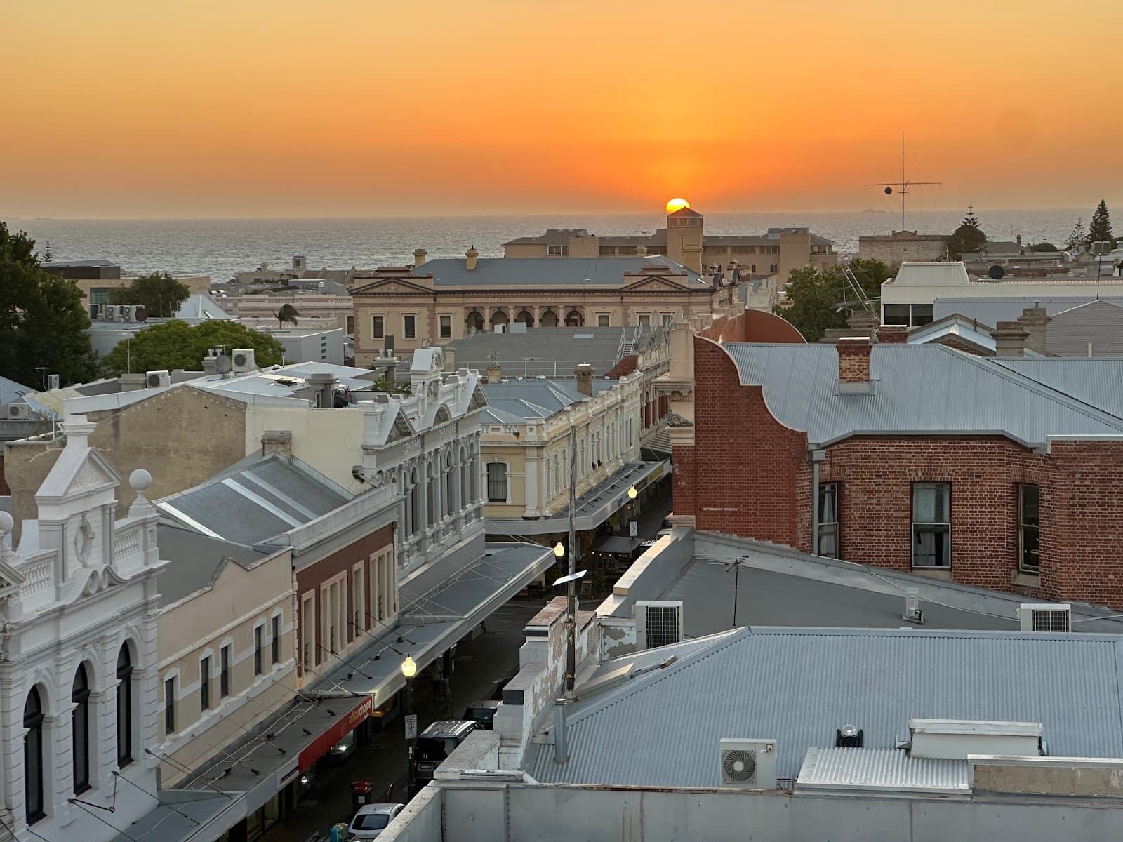 The National Hotel — Fremantle, Perth