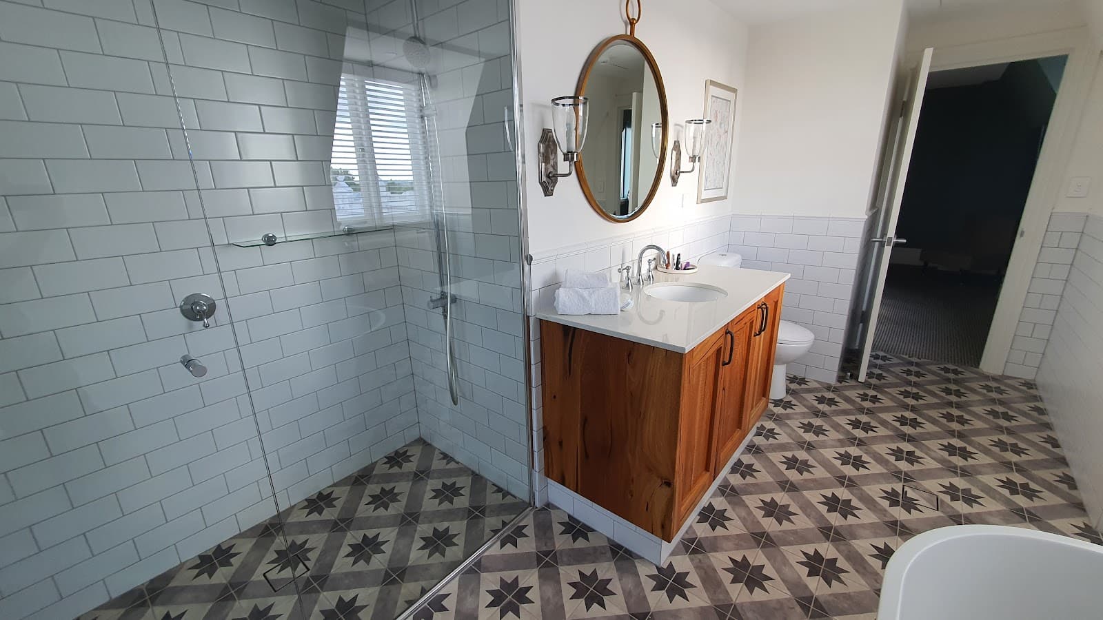 The National Hotel — Fremantle, Perth