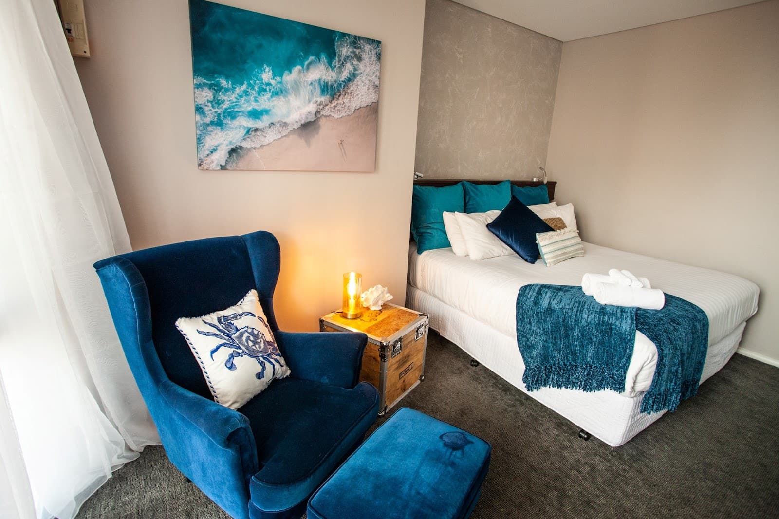 Maand Up Accommodation — Cottesloe, Perth
