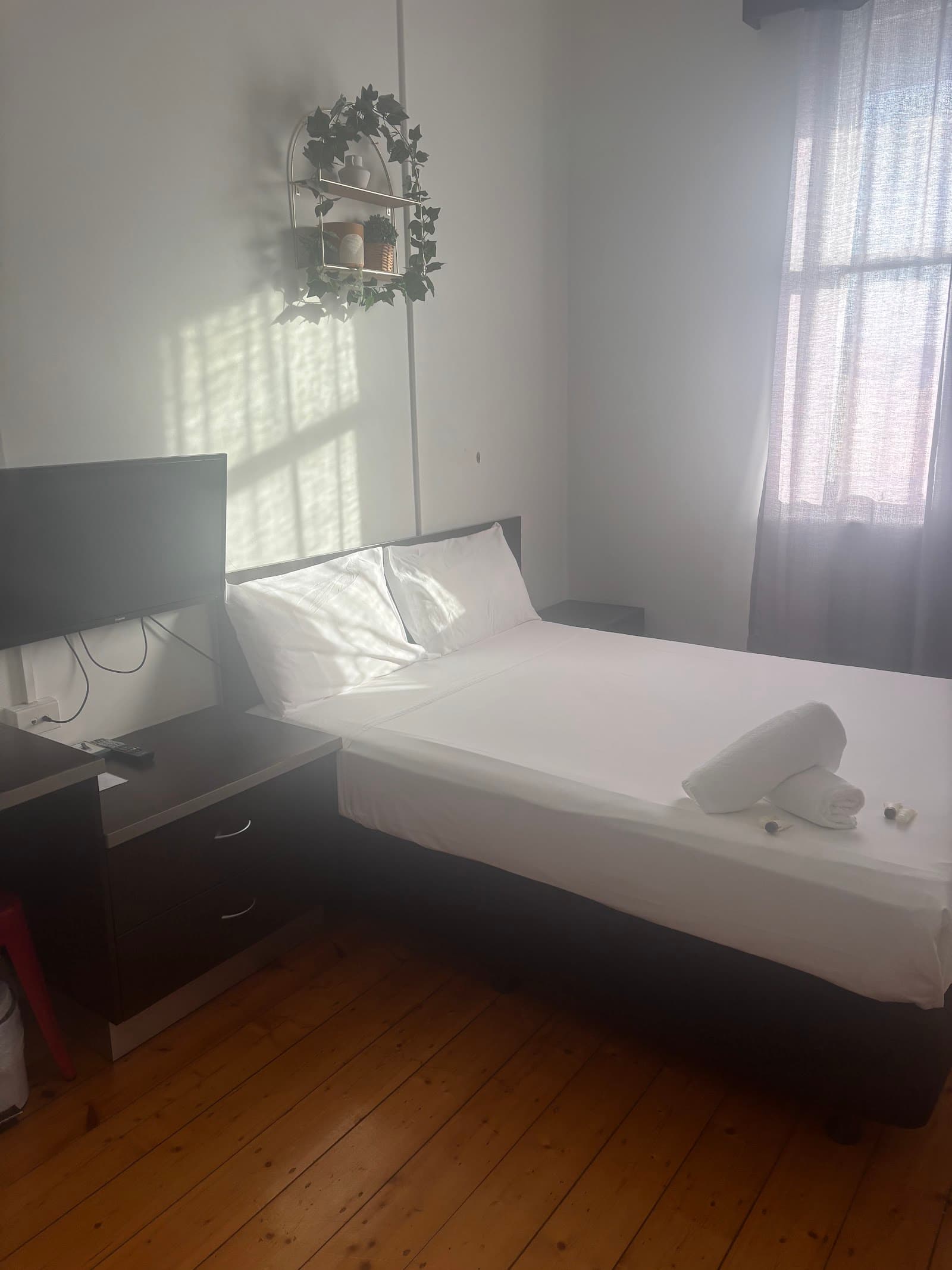 The Beaconsfield Hotel — Cottesloe, Perth