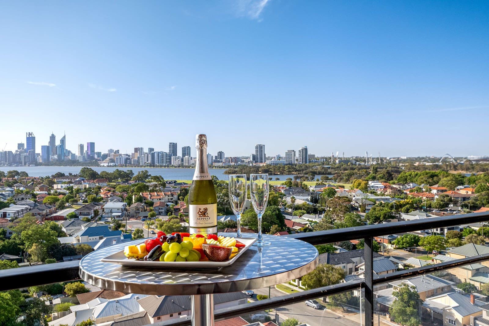 Metro Hotel Perth, South Perth — Burswood, Perth