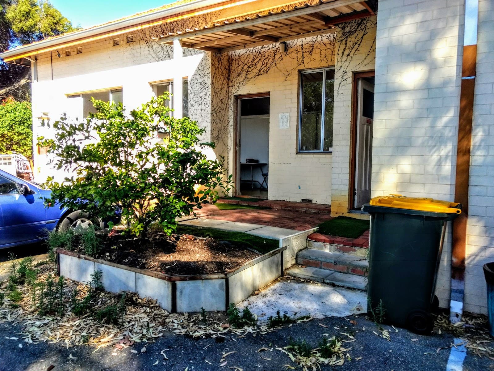 Victoria Park Lodge — Victoria Park, Perth