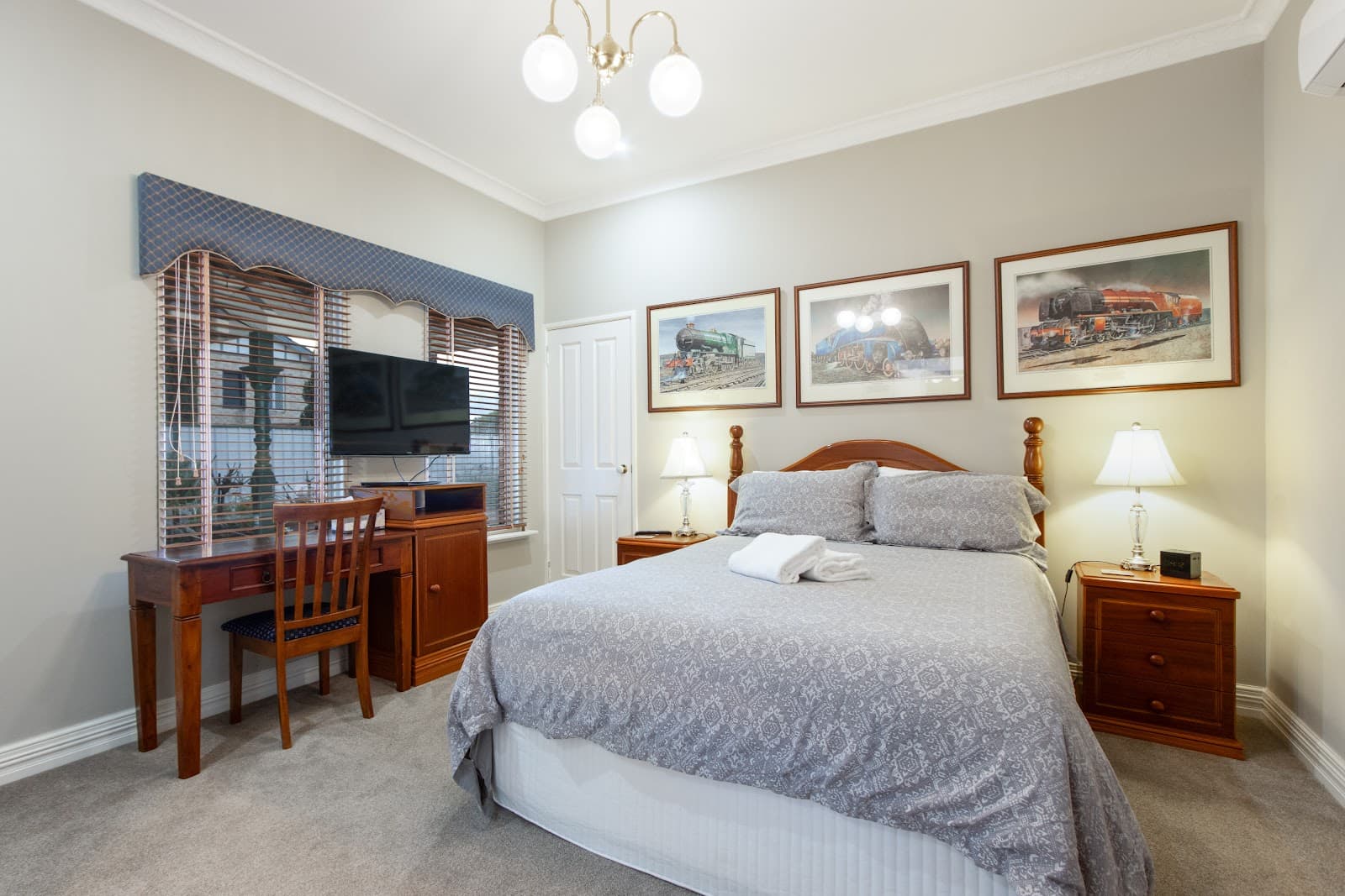 Durham Lodge Bed & Breakfast — Victoria Park, Perth