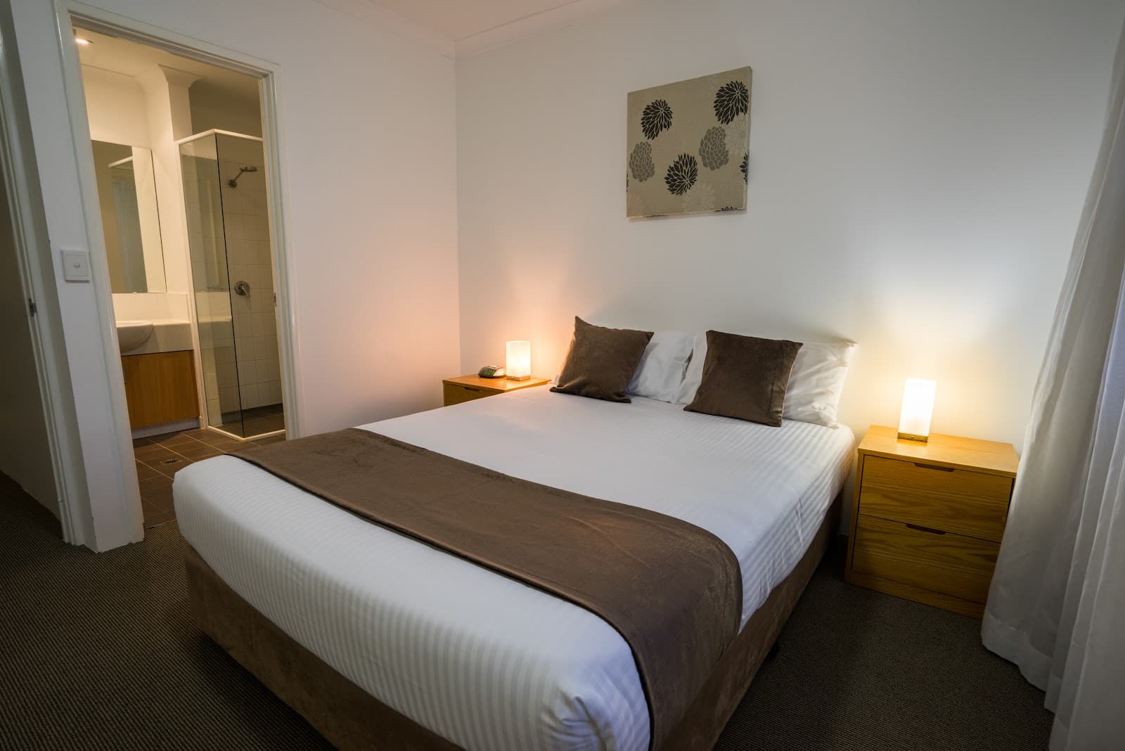 Perth Ascot Central Apartment Hotel — Burswood, Perth