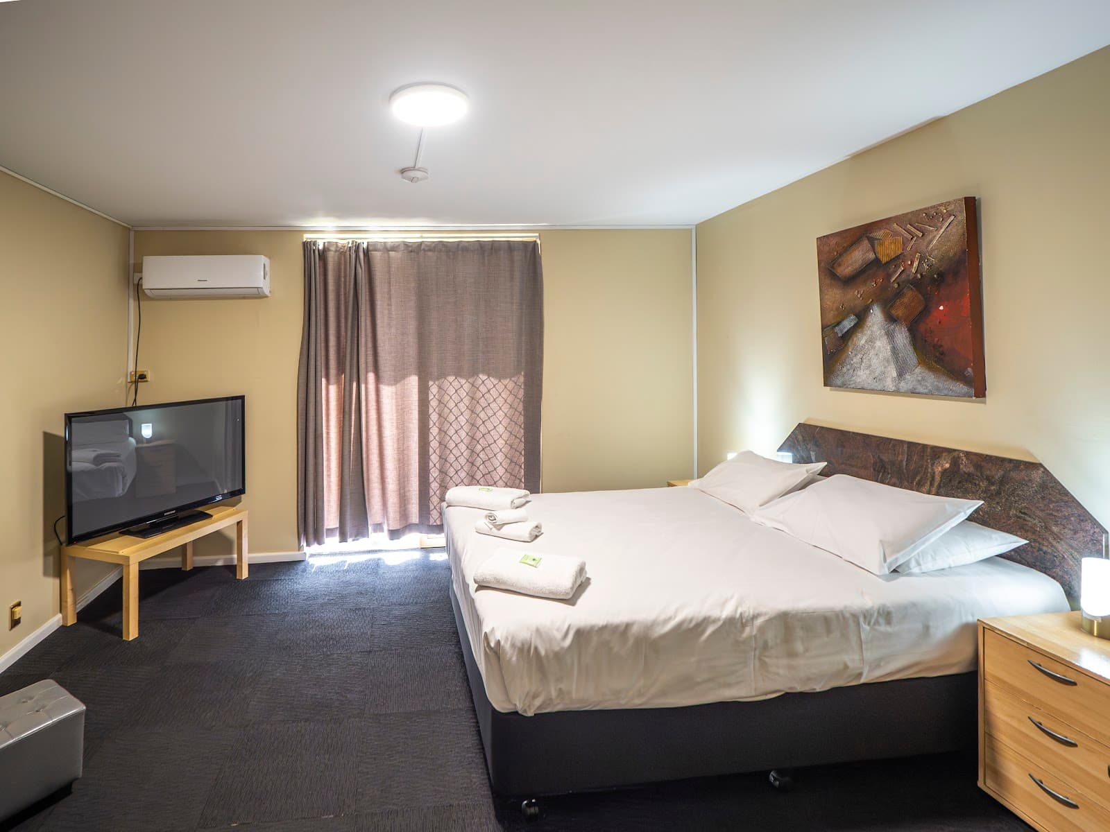 Ocean View Motel — Joondalup, Perth