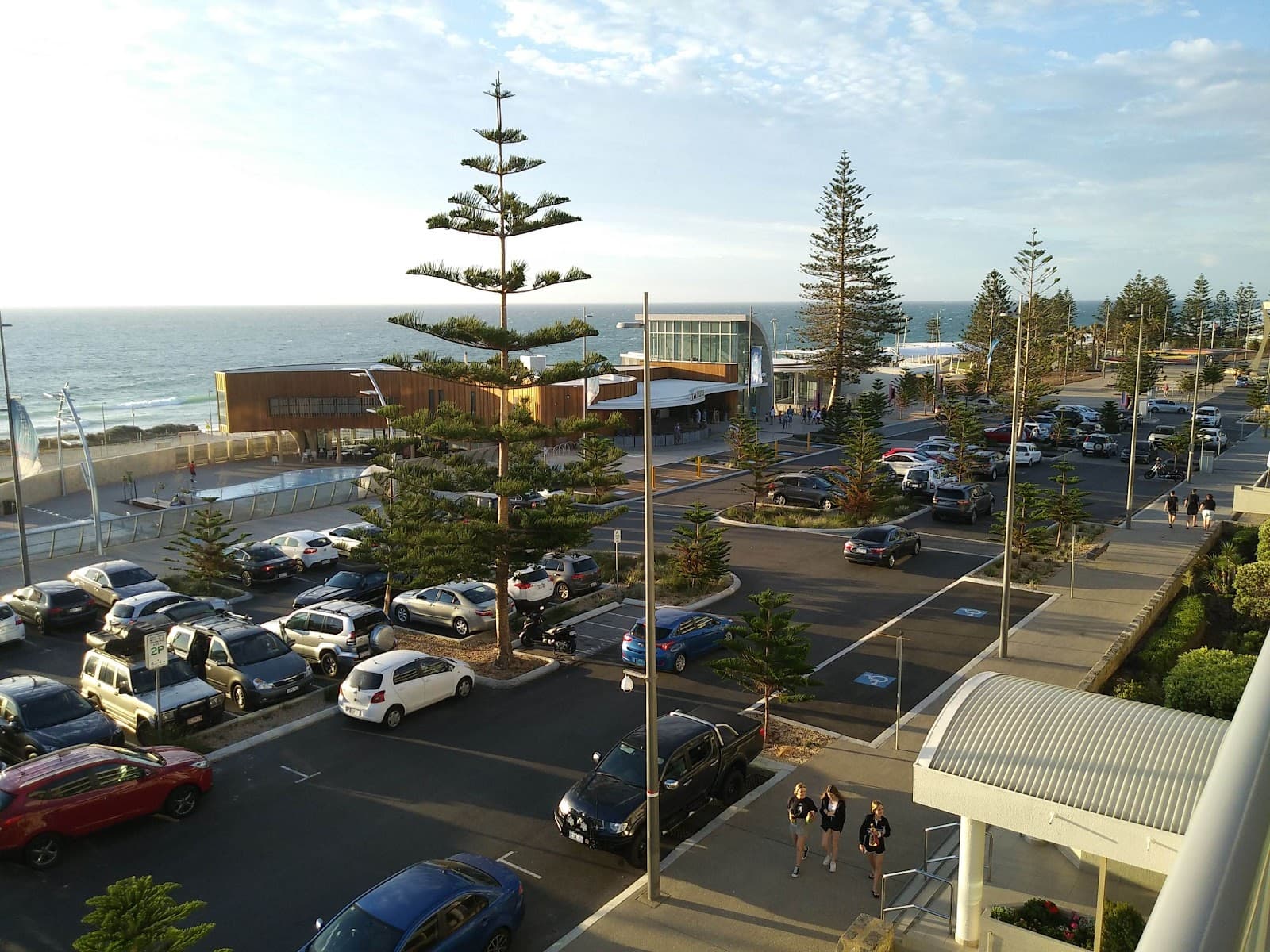 Amazing Beachfronts — Scarborough, Perth