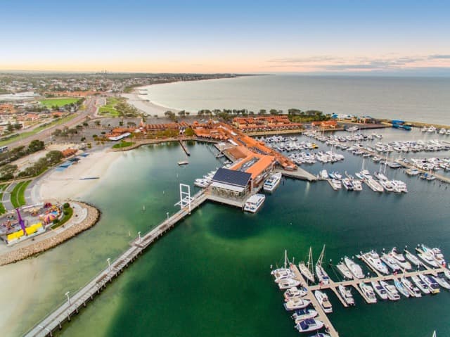 Quality Resort Sorrento Beach — Scarborough, Perth
