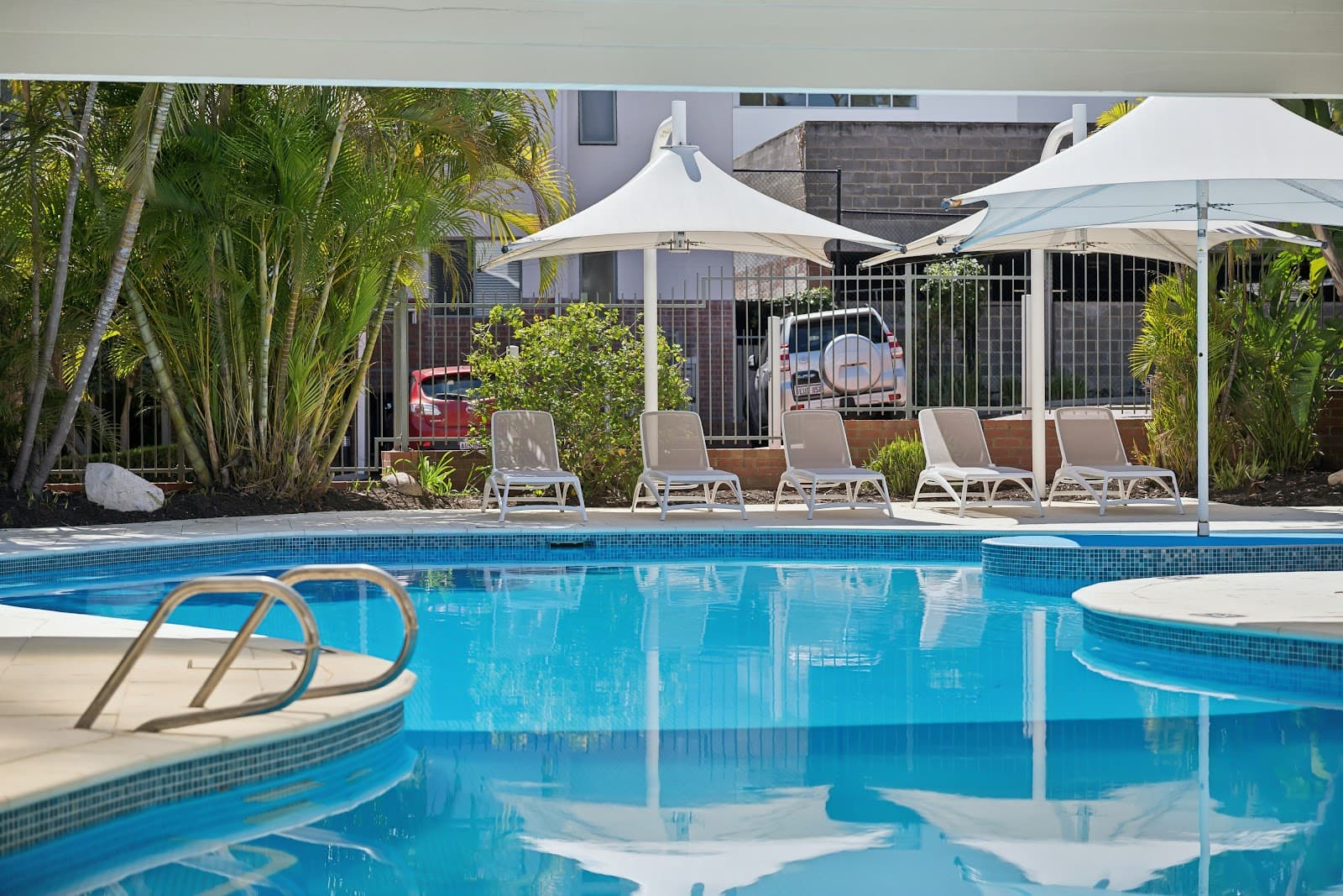 Broadwater Resort Como — South Perth, Perth
