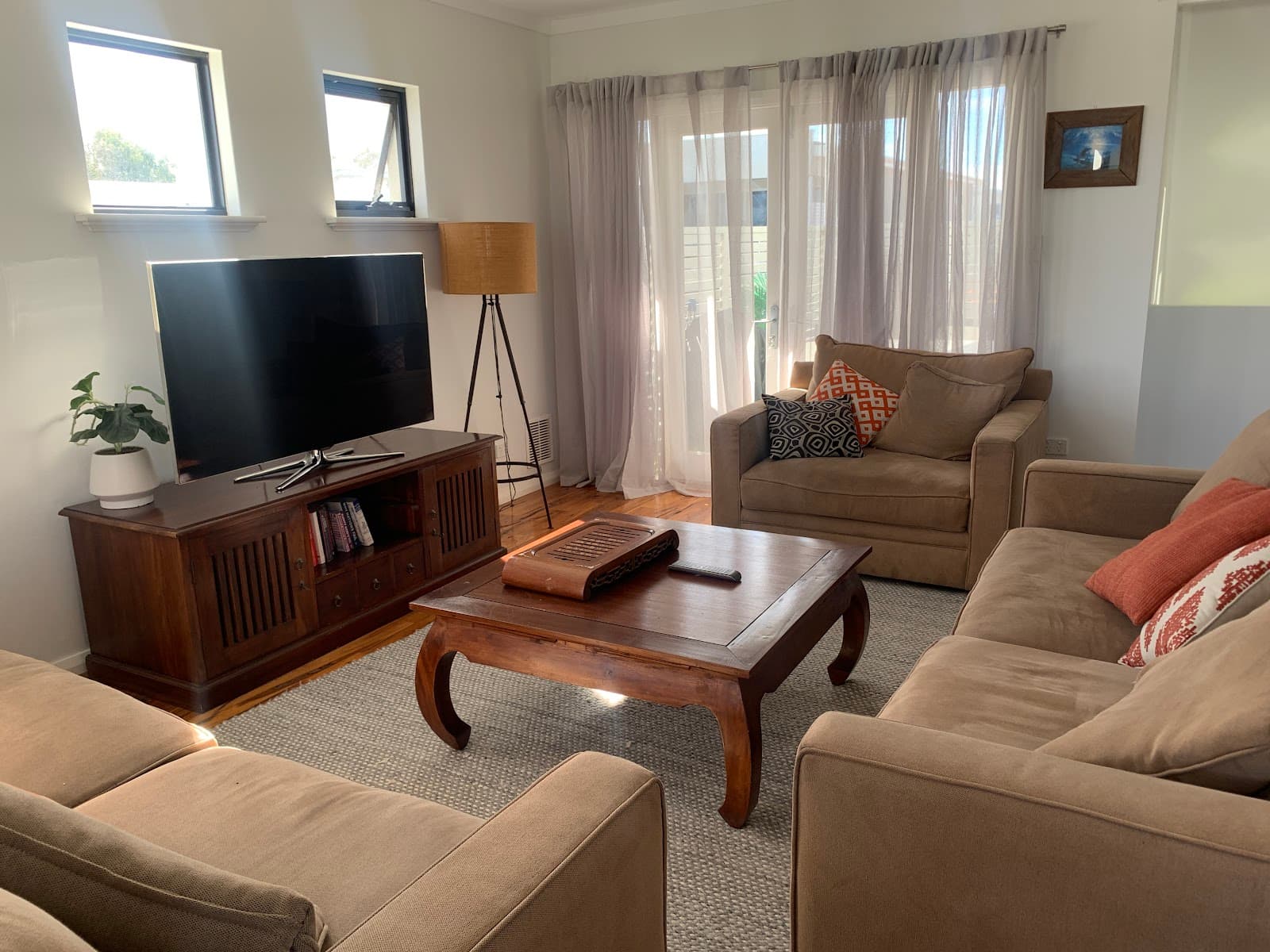 Executive Escapes — South Perth, Perth