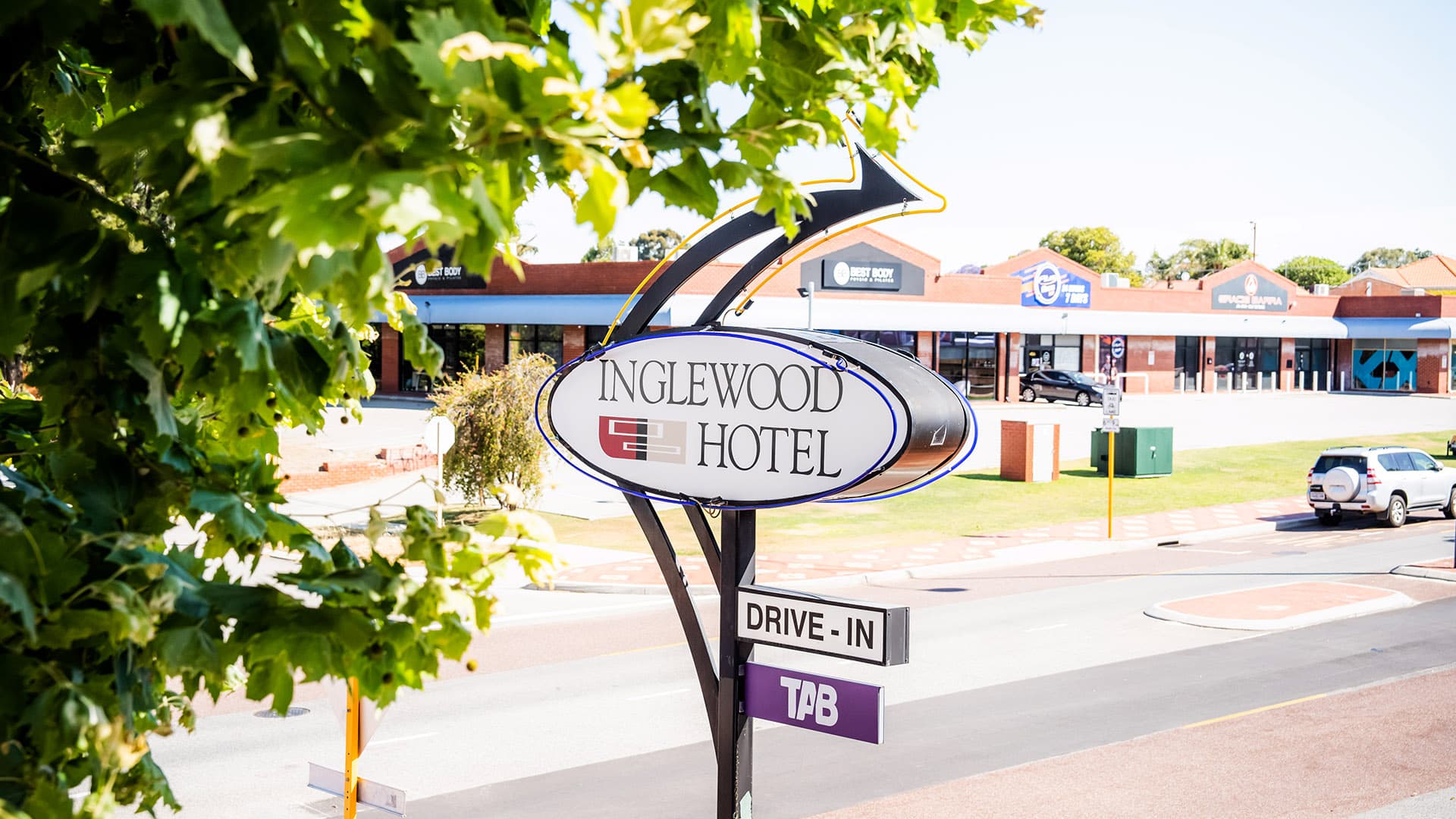 Inglewood Hotel