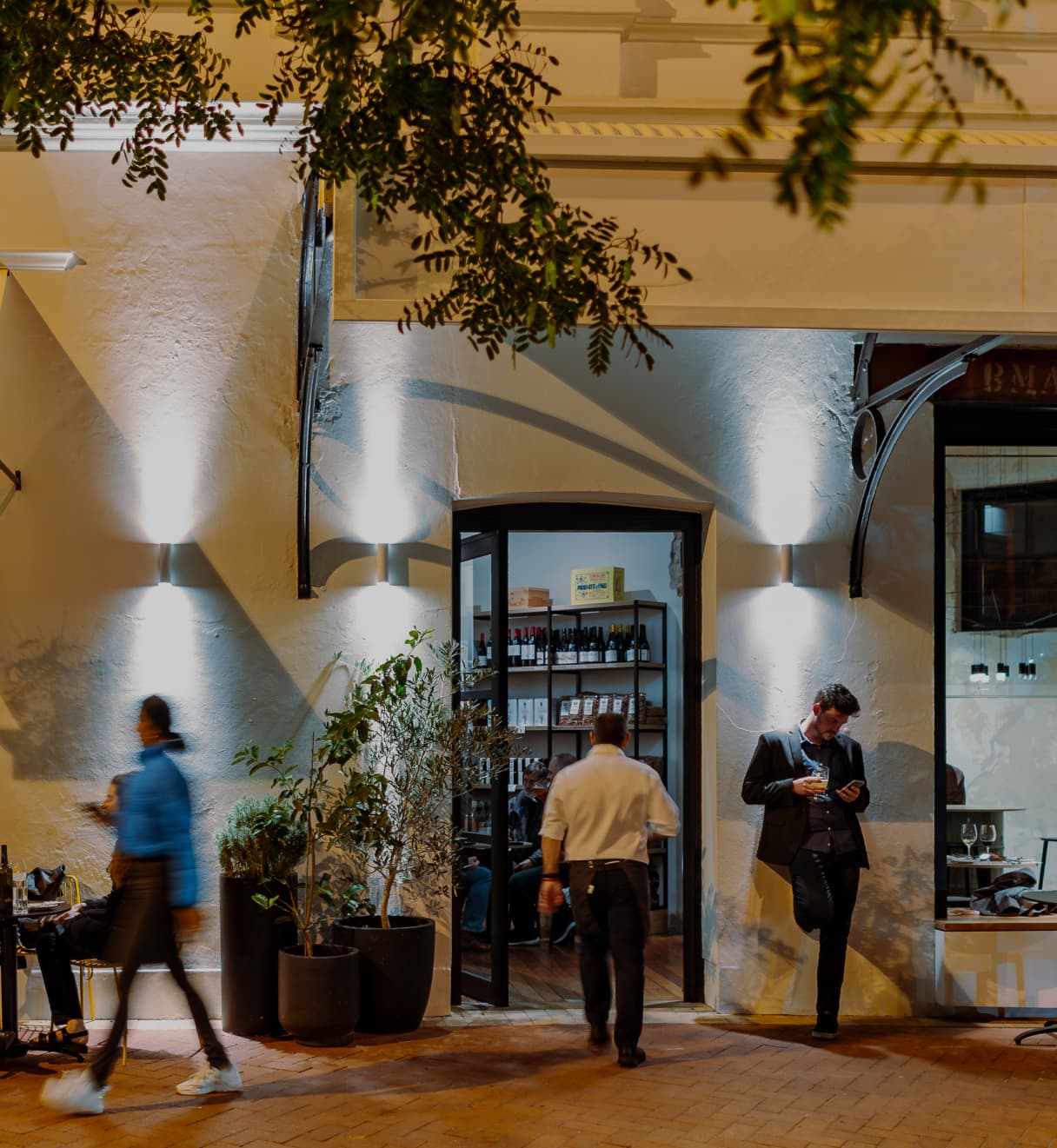 Tom's Providore & Wine Bar
