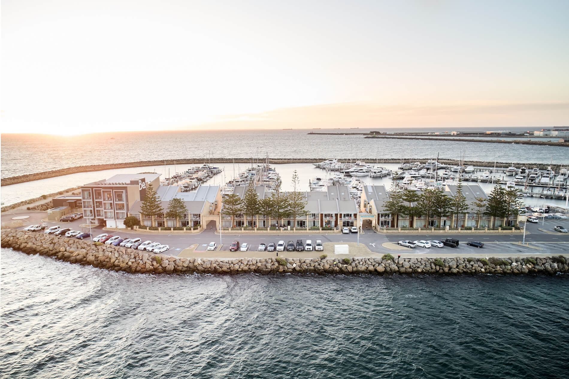 Be. Fremantle Serviced Apartments